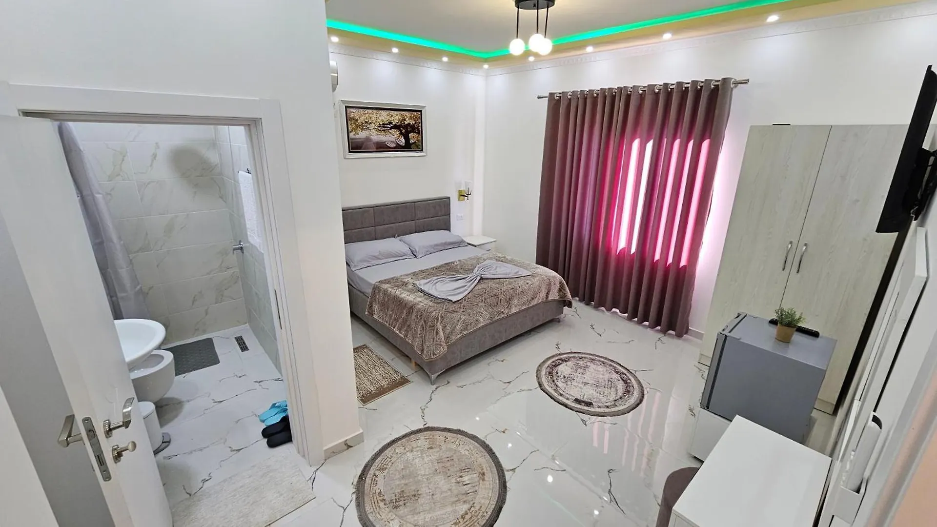 Bed & Breakfast Hotel Casa Vacanze Shiroke Albania